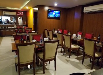 india/punjab/restaurant/the-yellow-chilli