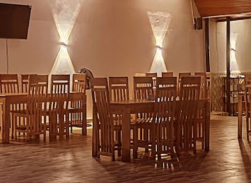 burundi/ruvubu-national-park/restaurant/heritage-bar-restaurant