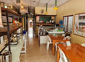 thailand/pai/restaurant/charlie-lek