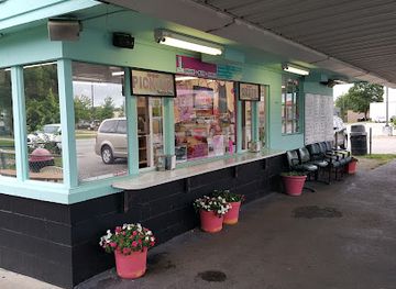 arkansas/rogers/restaurant/susie-q-malt-shop