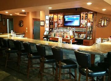 ohio/canton/restaurant/cork-canvas-on-3rd-llc