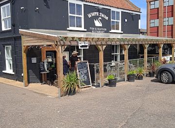 united-kingdom/great-yarmouth/restaurant/the-white-swan