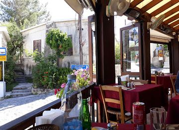 cyprus/paphos-forest/restaurant/pagkratios-tavern