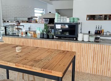 norfolk-island/st-barnabas-chapel/restaurant/enitaim-woodfired-pizza