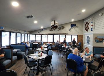 florida/crystal-river/restaurant/cedar-river-seafood-crystal-river