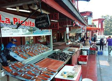 chile/puerto-varas/restaurant/angelmo-fish-market