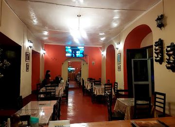 peru/ayacucho/restaurant/restaurante-carbon-y-vino