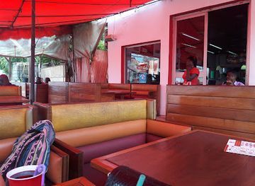 cameroon/yaounde/restaurant/tchopetyamo-yaounde