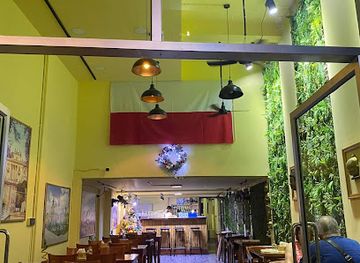cambodia/kandal/restaurant/warsaw-restaurant