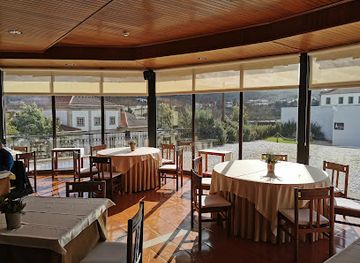 portugal/estremadura/restaurant/ponte-velha