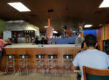 illinois/berwyn/restaurant/tacos-y-salsa