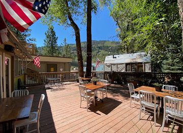 colorado/ouray/restaurant/mountain-top-social