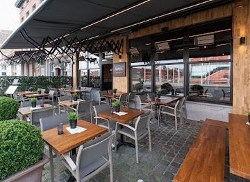 belgium/antwerp/eilandje/restaurant/napo-s