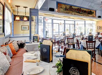 kentucky/bluegrass-region/restaurant/coles-735-main