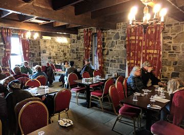 ireland/county-westmeath/restaurant/tyrrellspass-castle