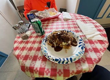 iowa/davenport/restaurant/jeffie-z