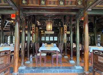 vietnam/hue/restaurant/y-thao-garden