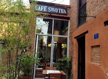 nepal/patan/restaurant/cafe-swotha