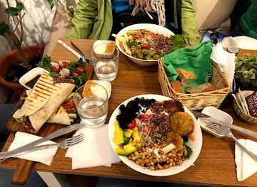 bolivia/la-paz/restaurant/bolivian-green-kitchen