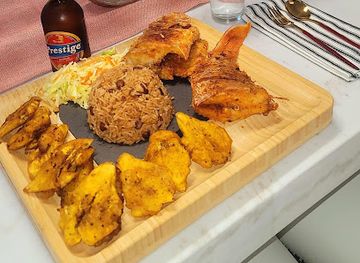 iowa/waterloo/restaurant/m-j-caribbean-restaurant-llc