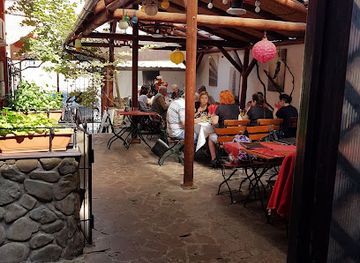 romania/brasov/bartolomeu/restaurant/old-europe-inn