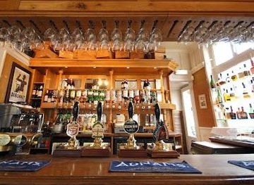 united-kingdom/windsor/restaurant/the-ladbroke-arms