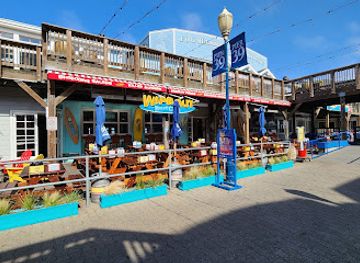 california/san-francisco/fisherman-s-wharf/restaurant/wipeout-bar-grill
