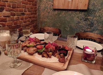 ukraine/ternopil-region/restaurant/m-yaso