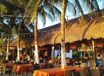 mexico/gulf-coast/restaurant/alberto-s-beach-restaurant
