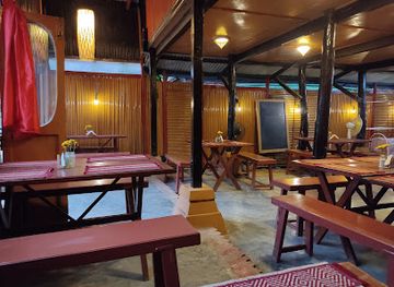 myanmar-burma/mrauk-u/restaurant/mrauk-u-food-house
