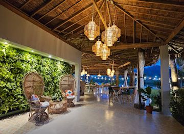 thailand/andaman-coast/restaurant/woo-phuket