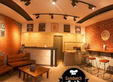 lebanon/aley/restaurant/sandwich-jeddi