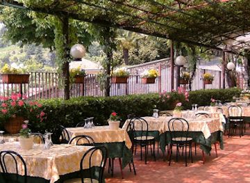 italy/bergamo/restaurant/casual