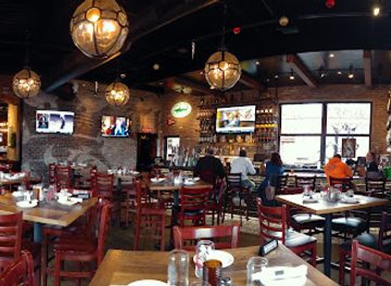missouri/lincoln-hills/restaurant/three-kings-public-house