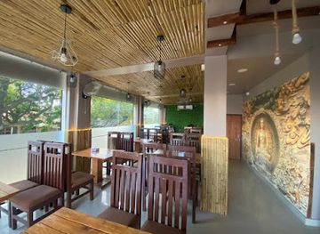 nepal/janakpur-zone/restaurant/syanko-katti-roll