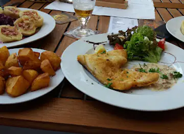Restaurace a penzion U Koubusů