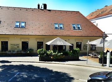 slovakia/trnava-region/restaurant/forhaus