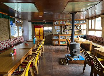 nepal/province-no-1/restaurant/trekker-s-lodge-restaurant