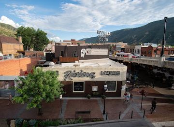 colorado/glenwood-springs/restaurant/riviera-supper-club-and-scratch-kitchen