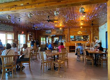 maine/downeast/restaurant/the-pickled-wrinkle