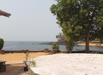 sierra-leone/western-area/restaurant/dupsal-resort
