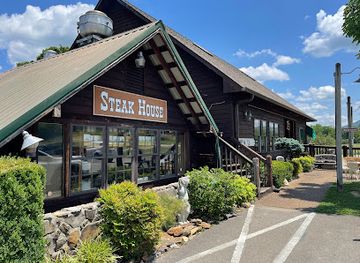 tennessee/cades-cove/restaurant/trailhead-steak-trout