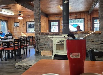 new-mexico/chihuahuan-desert/restaurant/t-bucks-red-river