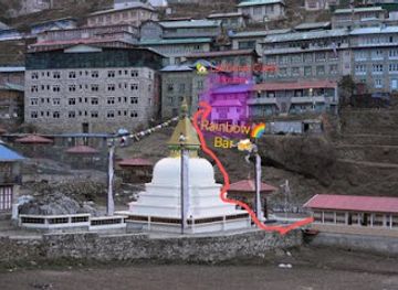 nepal/namche-bazaar/restaurant/rainbow-bar