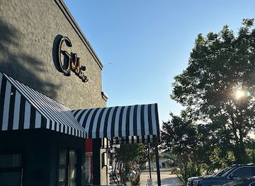 texas/north-texas/restaurant/goldie-s-dallas