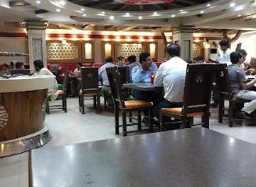 pakistan/multan/restaurant/almaida-pizza-garden