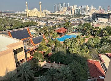 bahrain/al-areen-wildlife-park/restaurant/fusions-by-tala