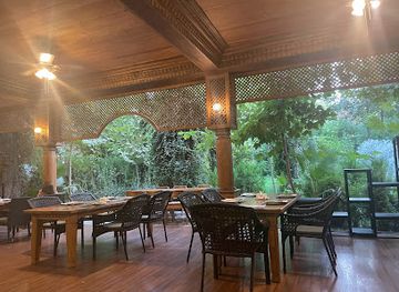 turkmenistan/ashgabat/restaurant/berk-garden-pub