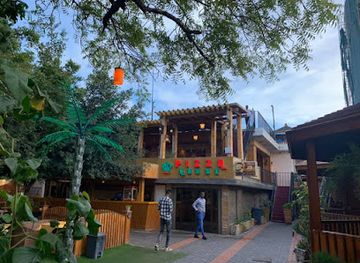 somalia/lughaya-beach/restaurant/pizza-house