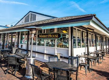 maryland/annapolis-waterfront/restaurant/annapolis-market-house